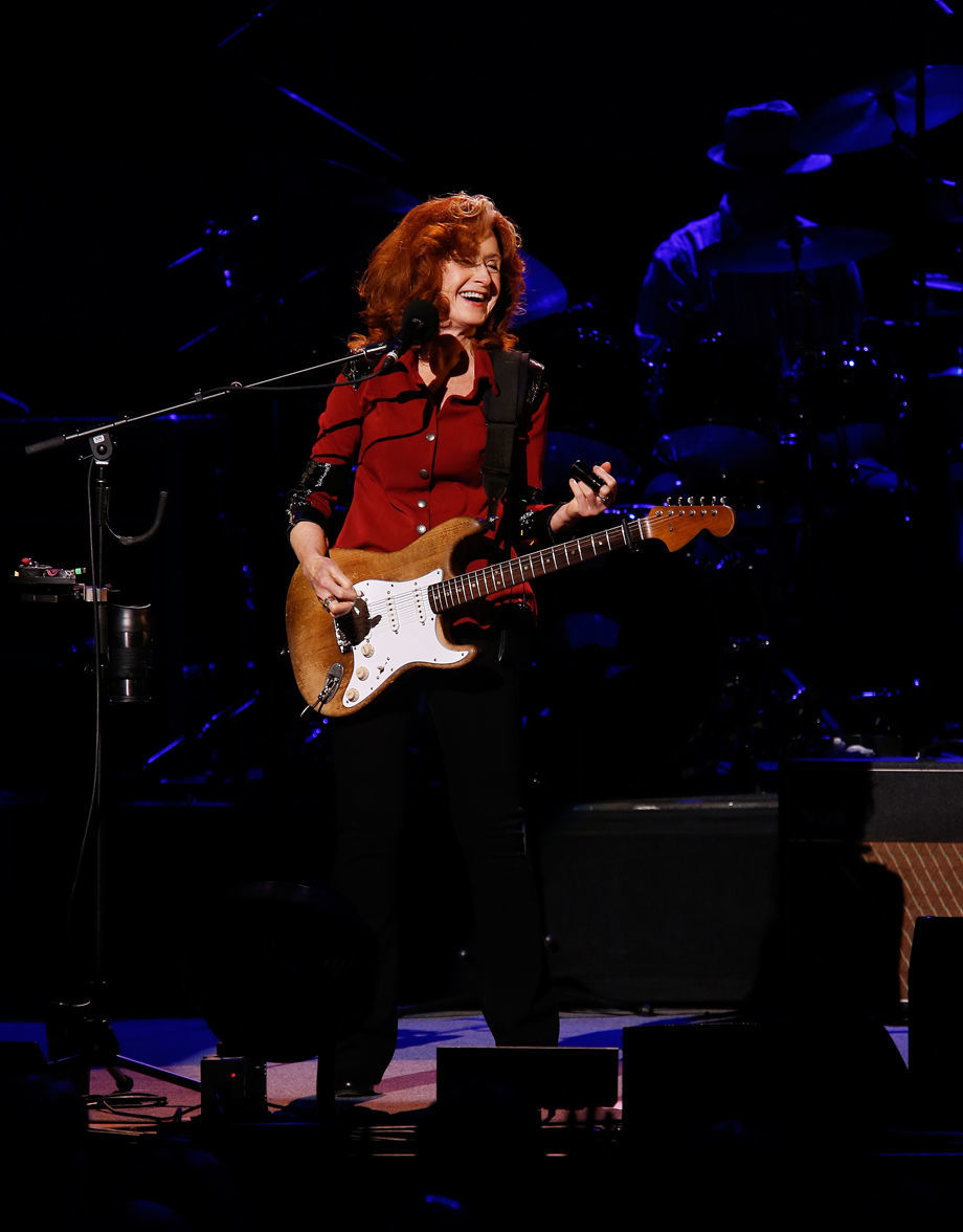2016 Bonnie Raitt